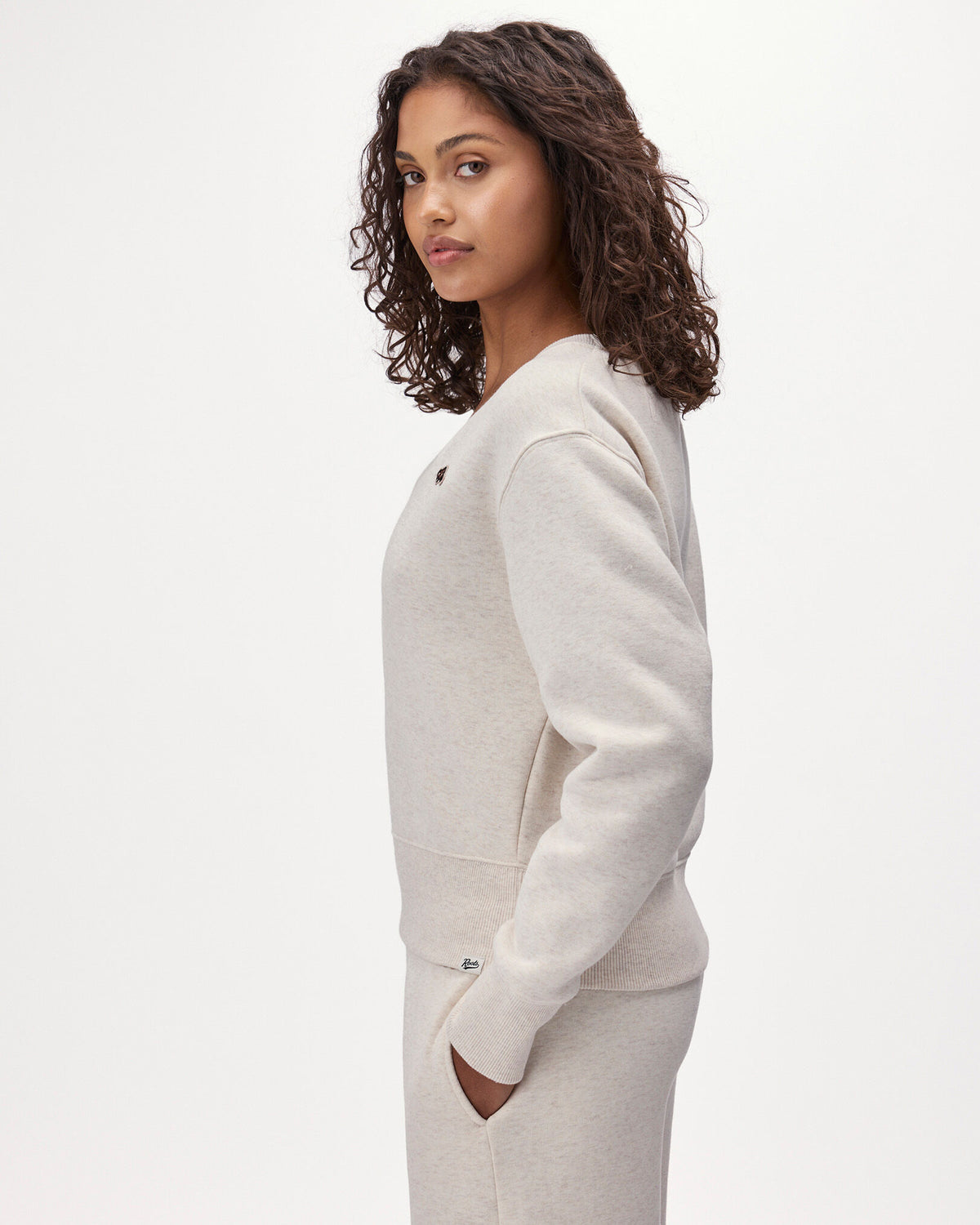 Beavermark V-Neck Top / OATMEAL MIX