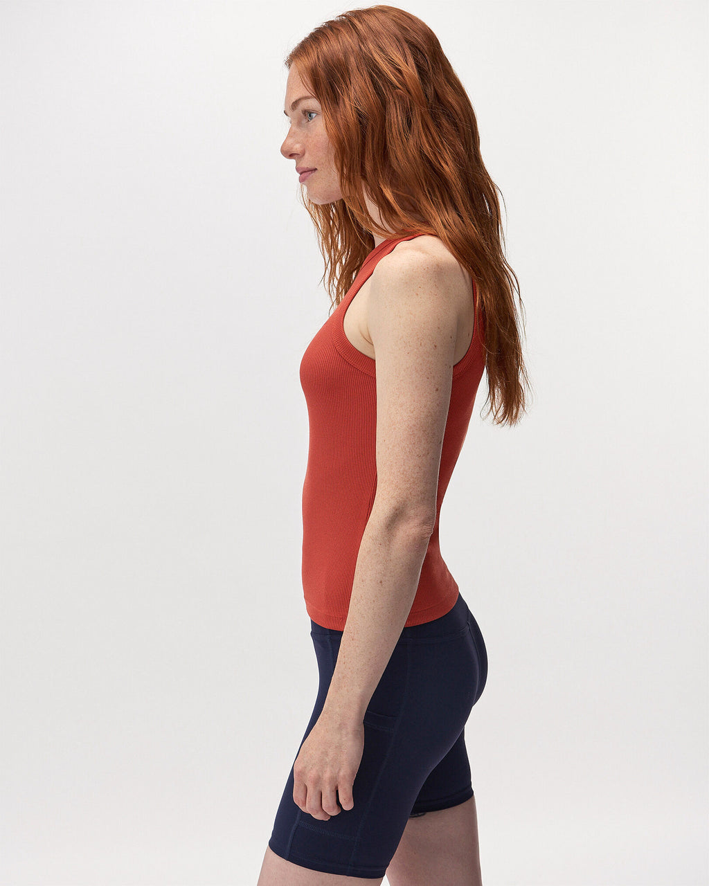 Roam Rib Fitted Tank Top / CANYON RED