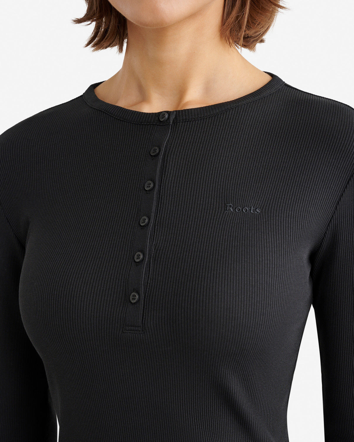 Roam Rib Fitted Long Sleeve Henley / BLACK
