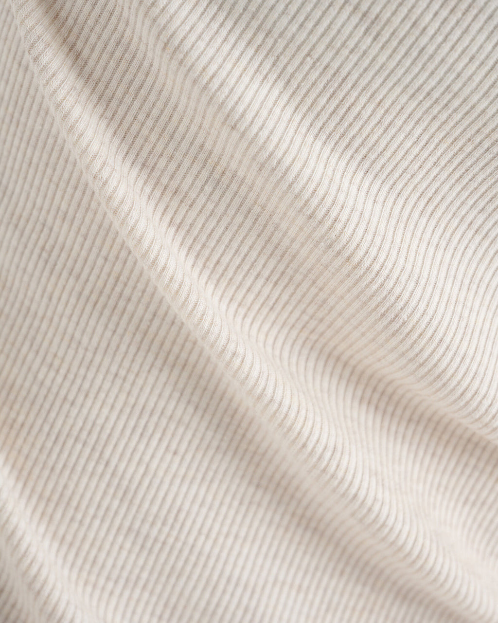 Roam Rib Fitted Short Sleeve Top / OATMEAL MIX