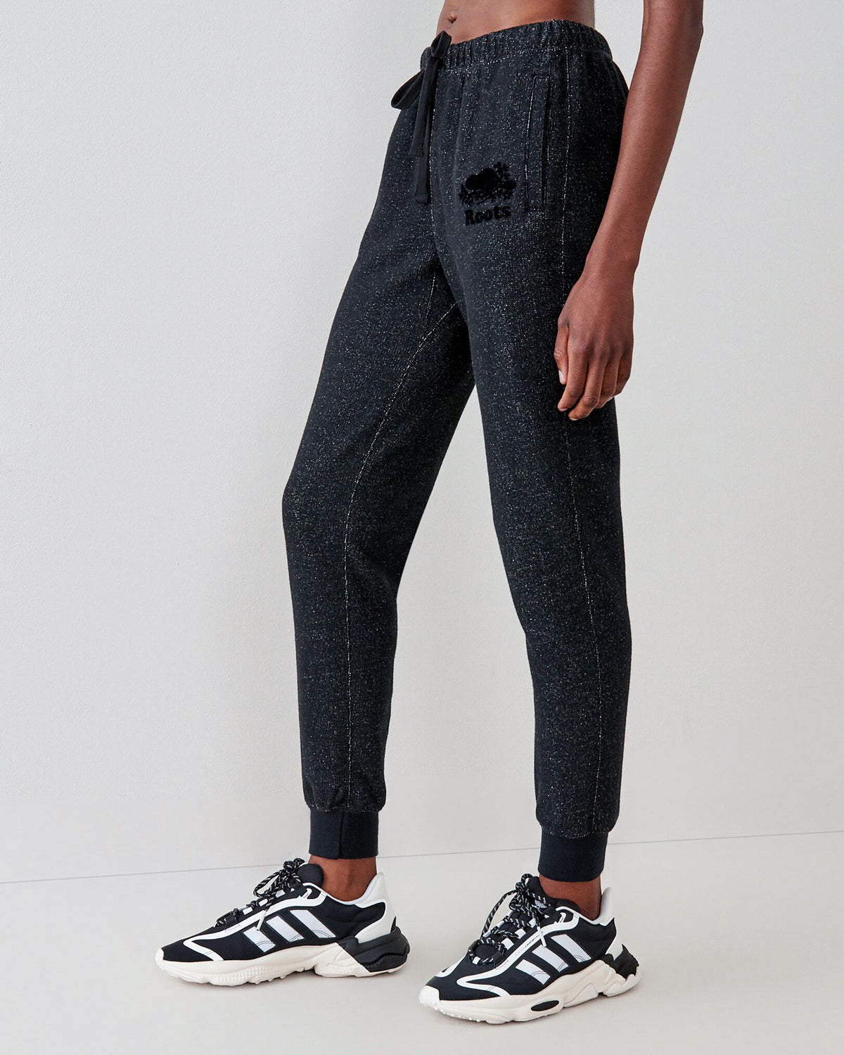 Slim Cuff Sweatpant Short (26 Inch Inseam) / BLACK PEPPER