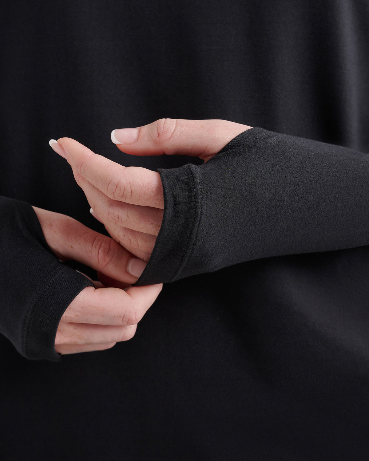 Renew Knit Classic Long Sleeve Top / BLACK