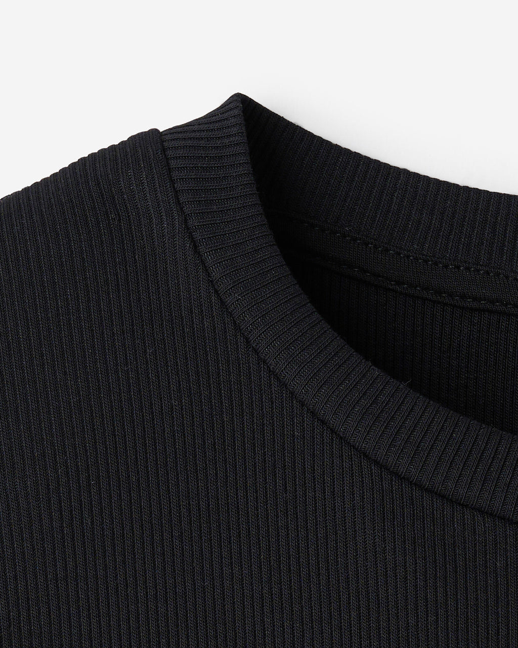 Roam Rib Fitted Long Sleeve Top / BLACK