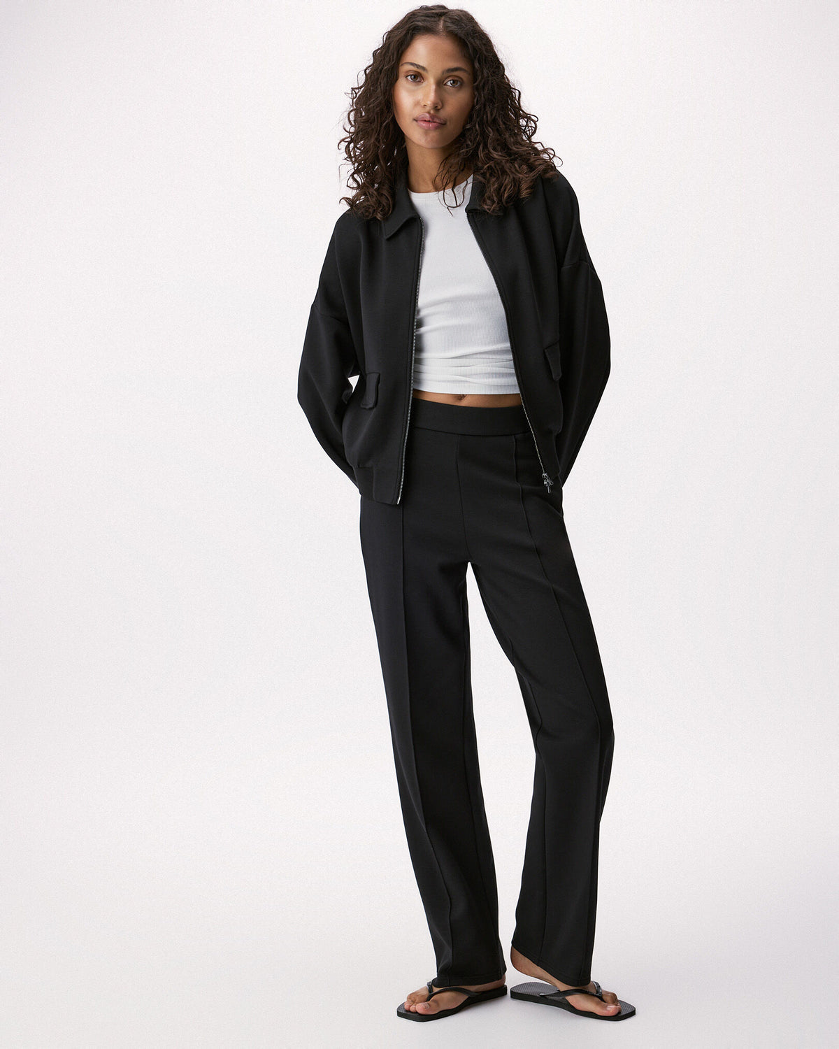 Roam Track Pant / BLACK