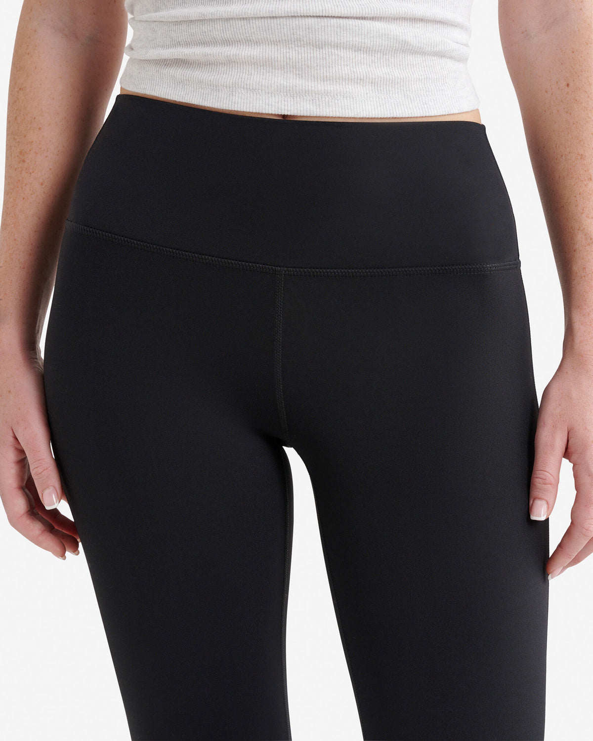 Restore Stretch Flare Legging / BLACK
