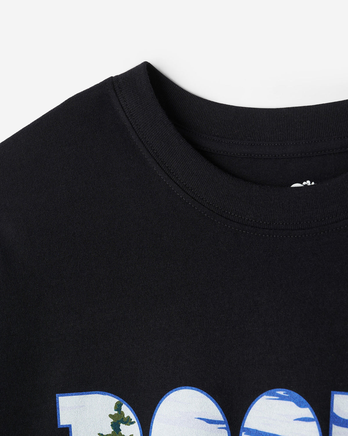 Greetings From North T-Shirt / BLACK
