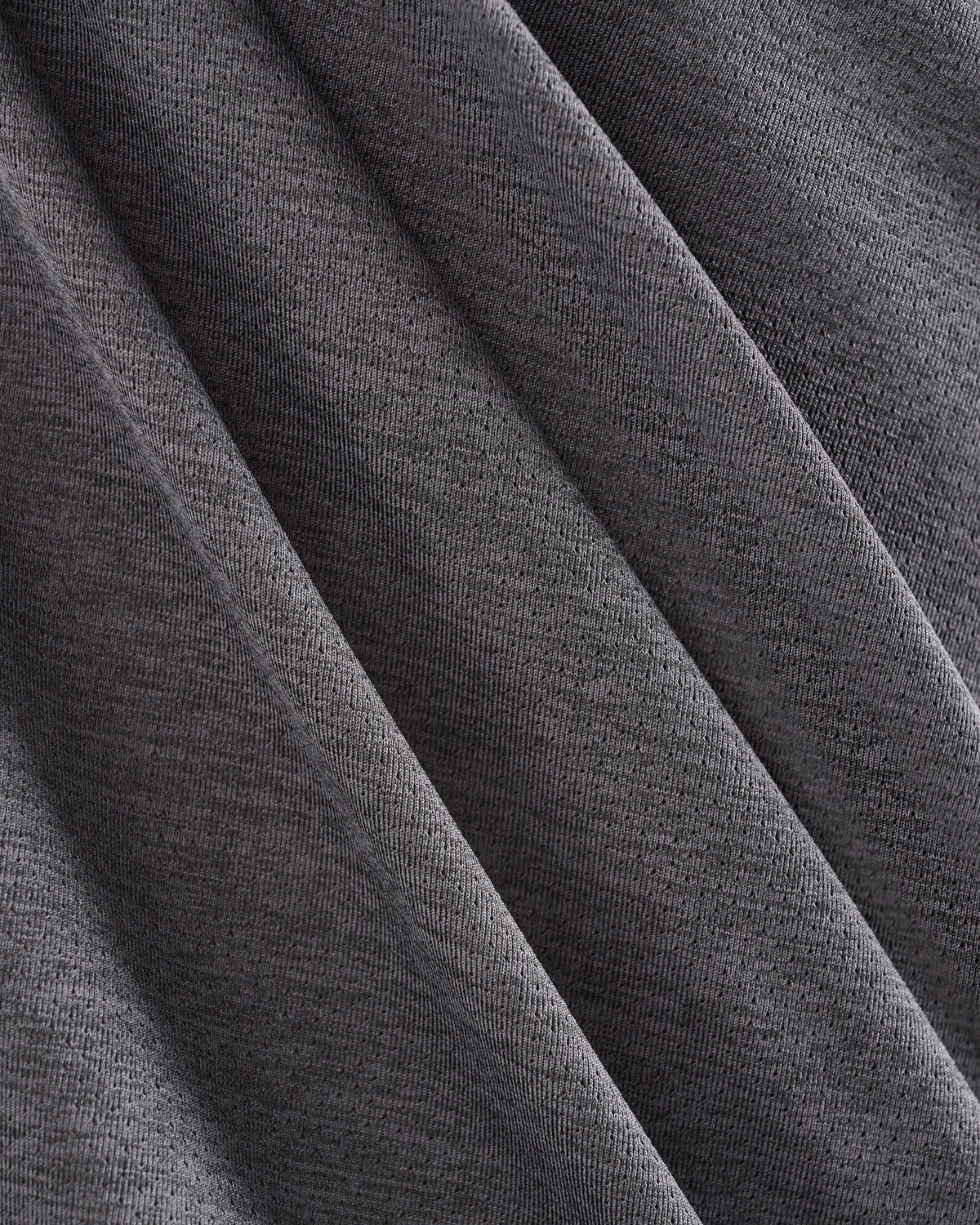 Renew Mesh Short Sleeve Top / BLACK PEPPER