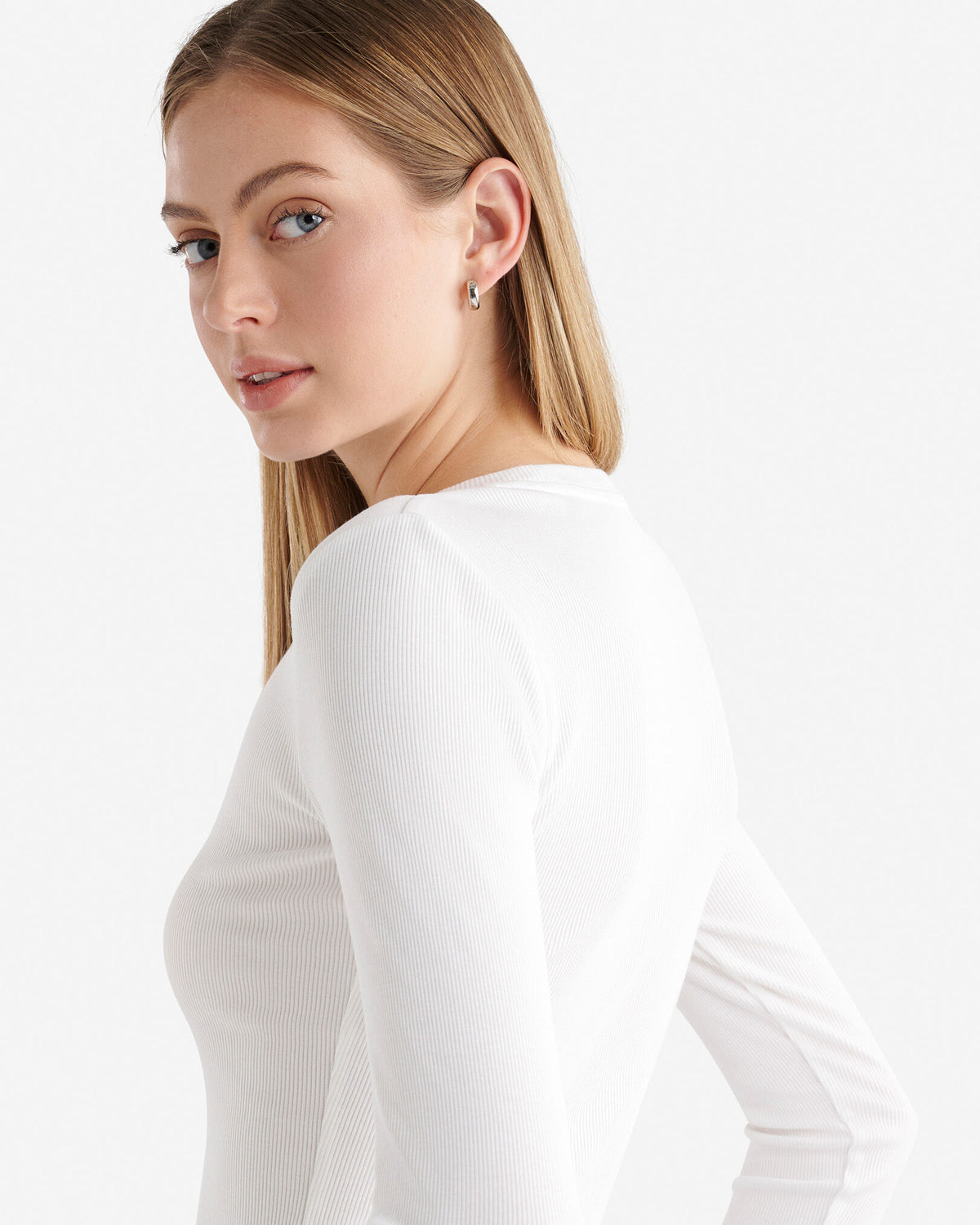 Roam Rib Fitted Long Sleeve Top / WHITE