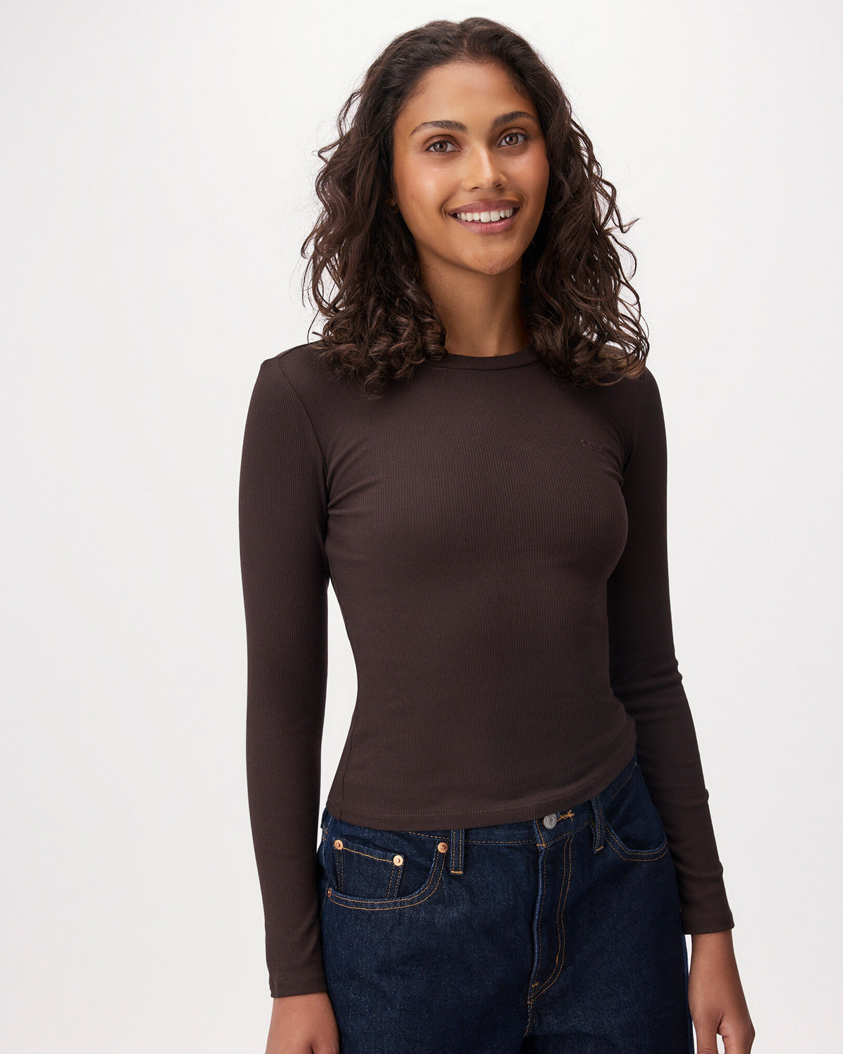 Roam Rib Fitted Long Sleeve Top / BLACK COFFEE