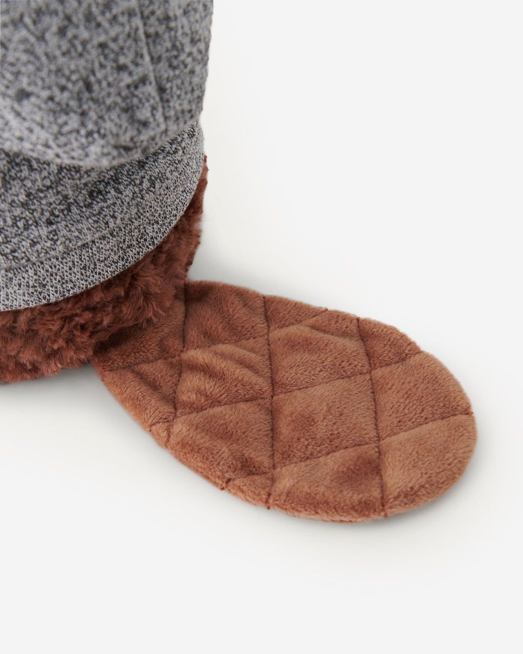 Beaver Stuffie / SALT & PEPPER