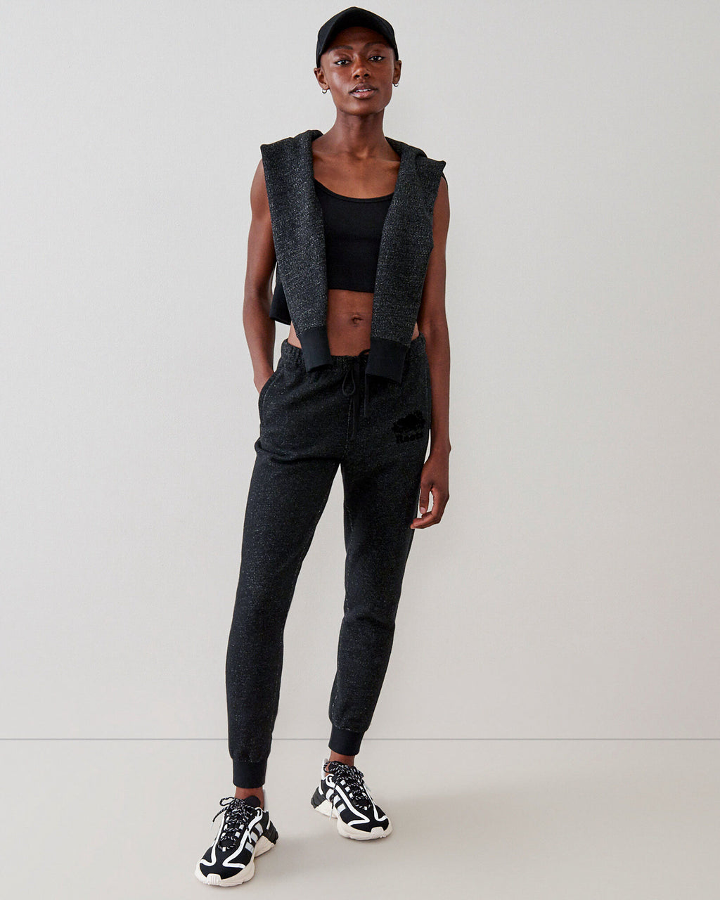Slim Cuff Sweatpant Short (26 Inch Inseam) / BLACK PEPPER