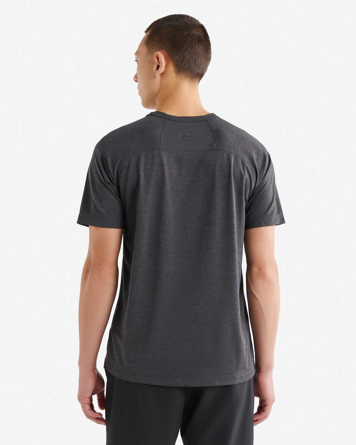 Renew Mesh Short Sleeve Top / BLACK PEPPER