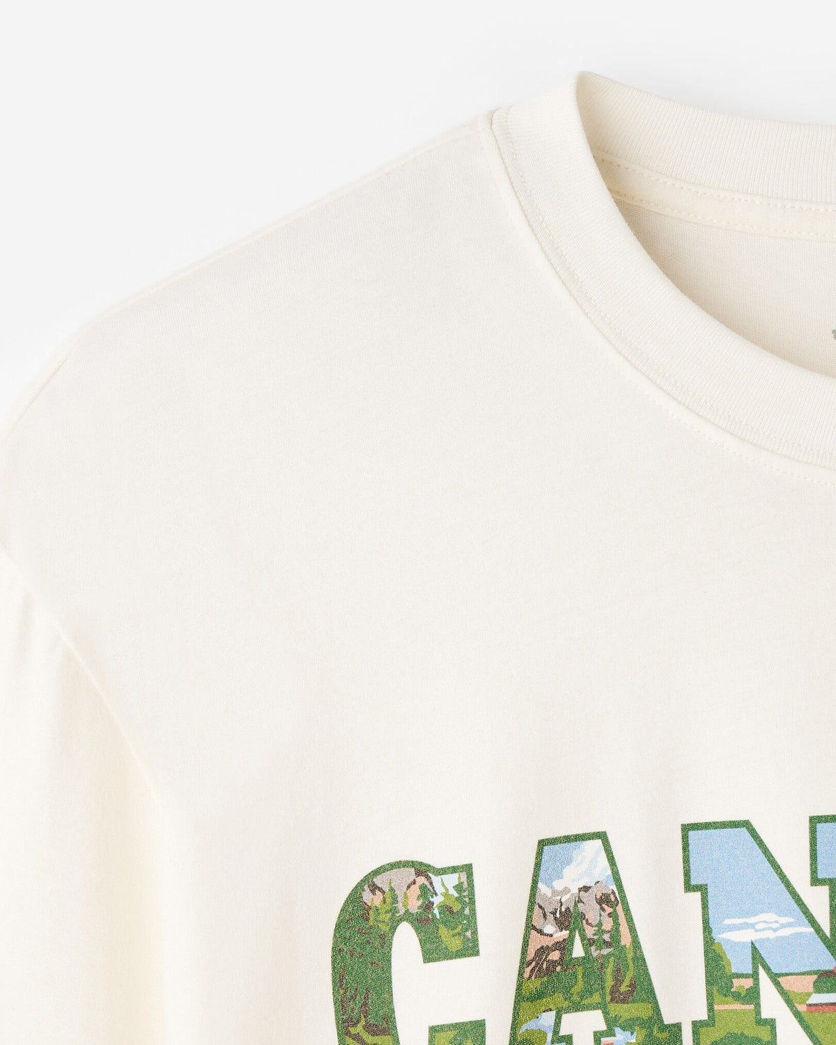 Greetings From Canada T-Shirt / EGRET