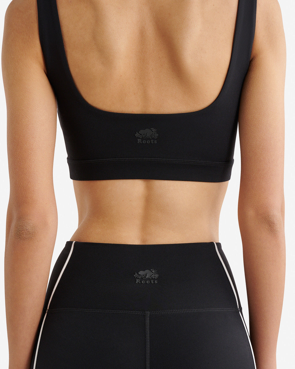 Restore Stretch Piped Sports Bra / BLACK