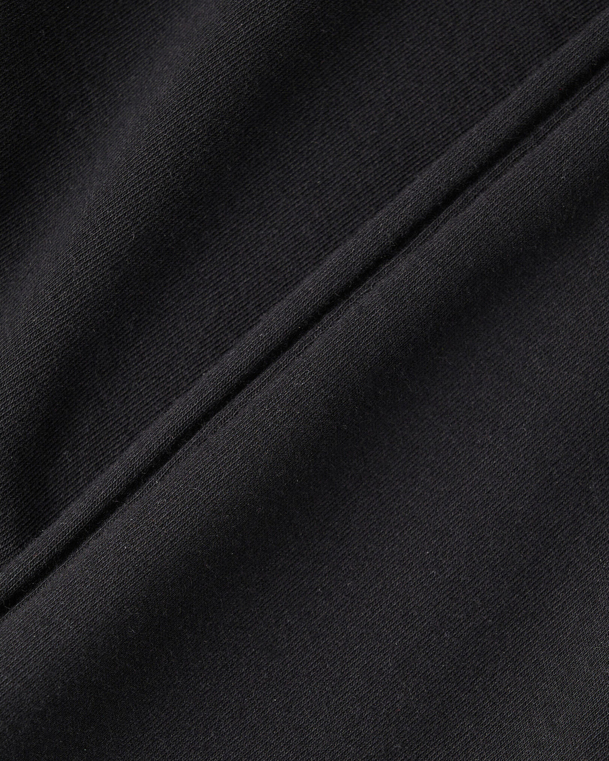 Essential Fitted Full Zip / BLACK