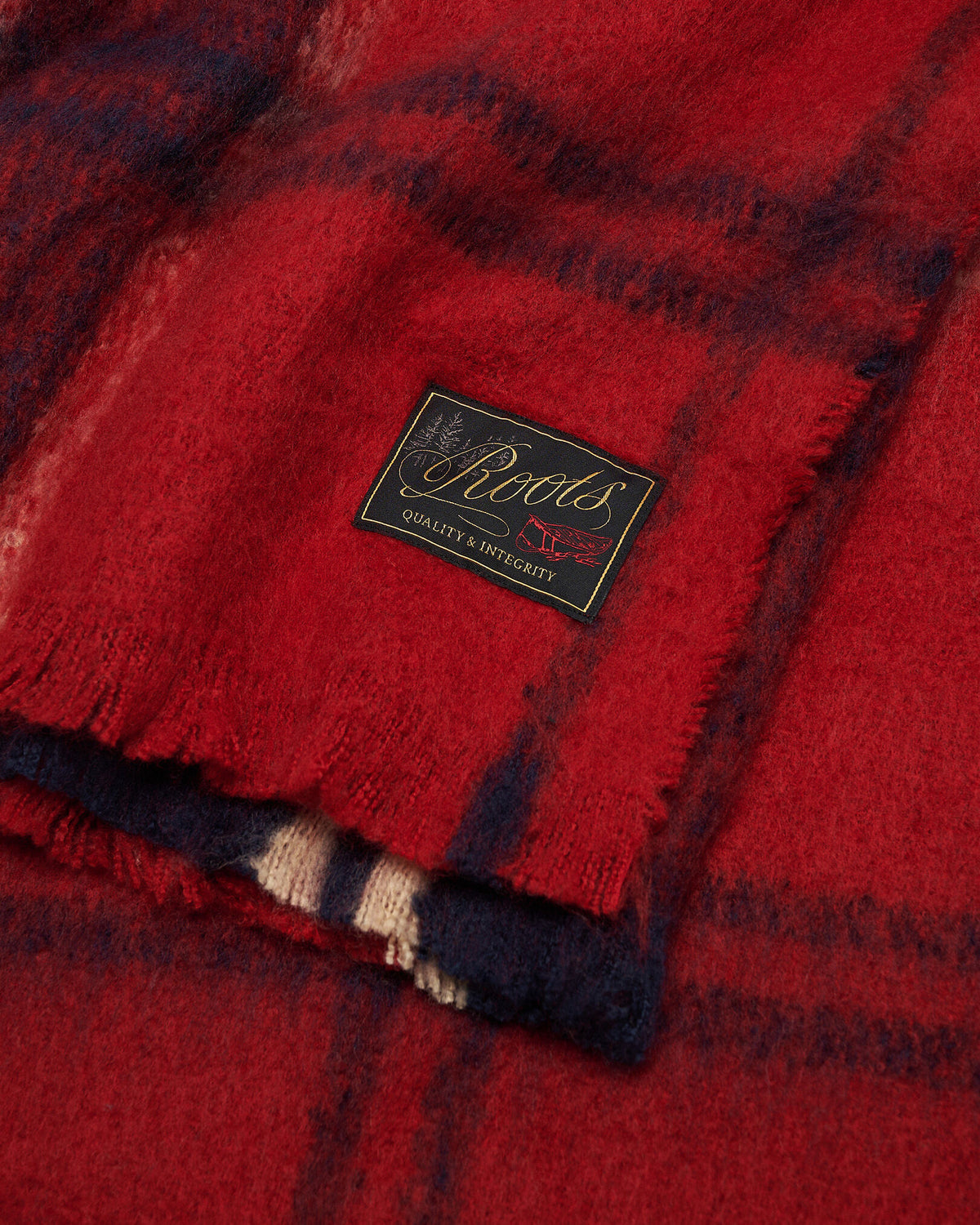 Plaid Throw / CABIN RED SMOKE LAKE