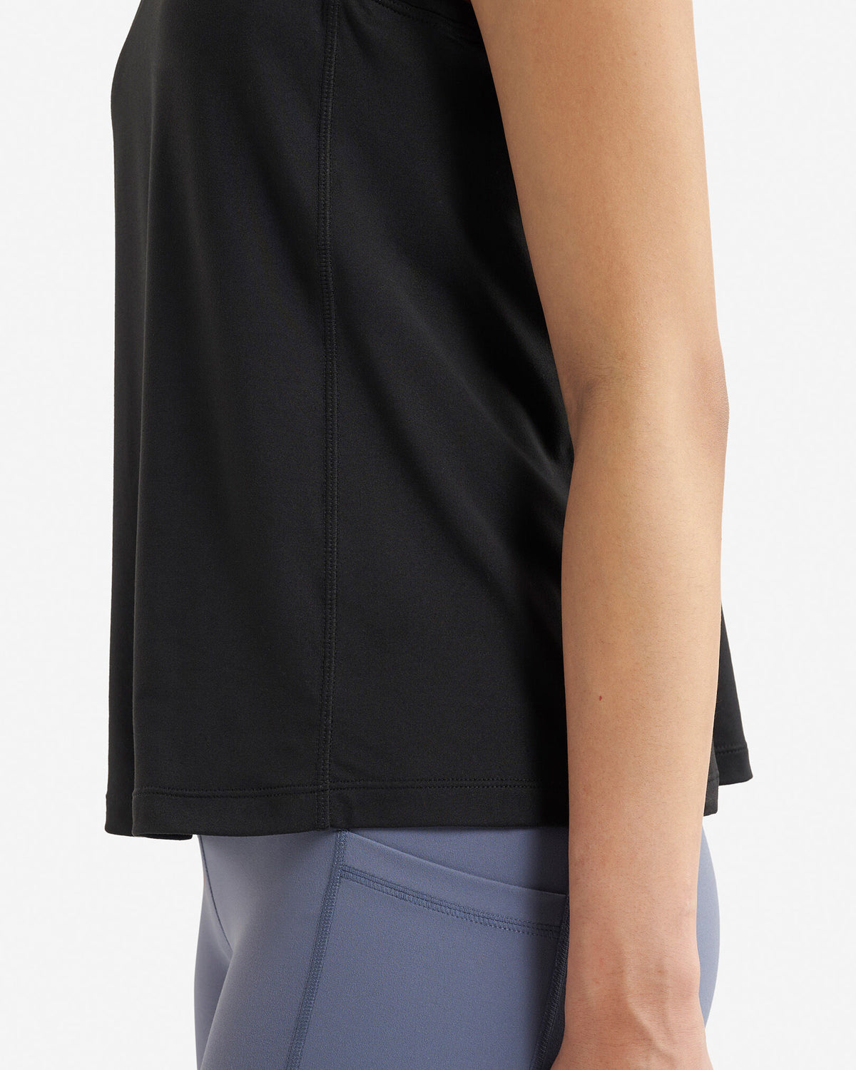 Renew Knit Racer Tank / BLACK