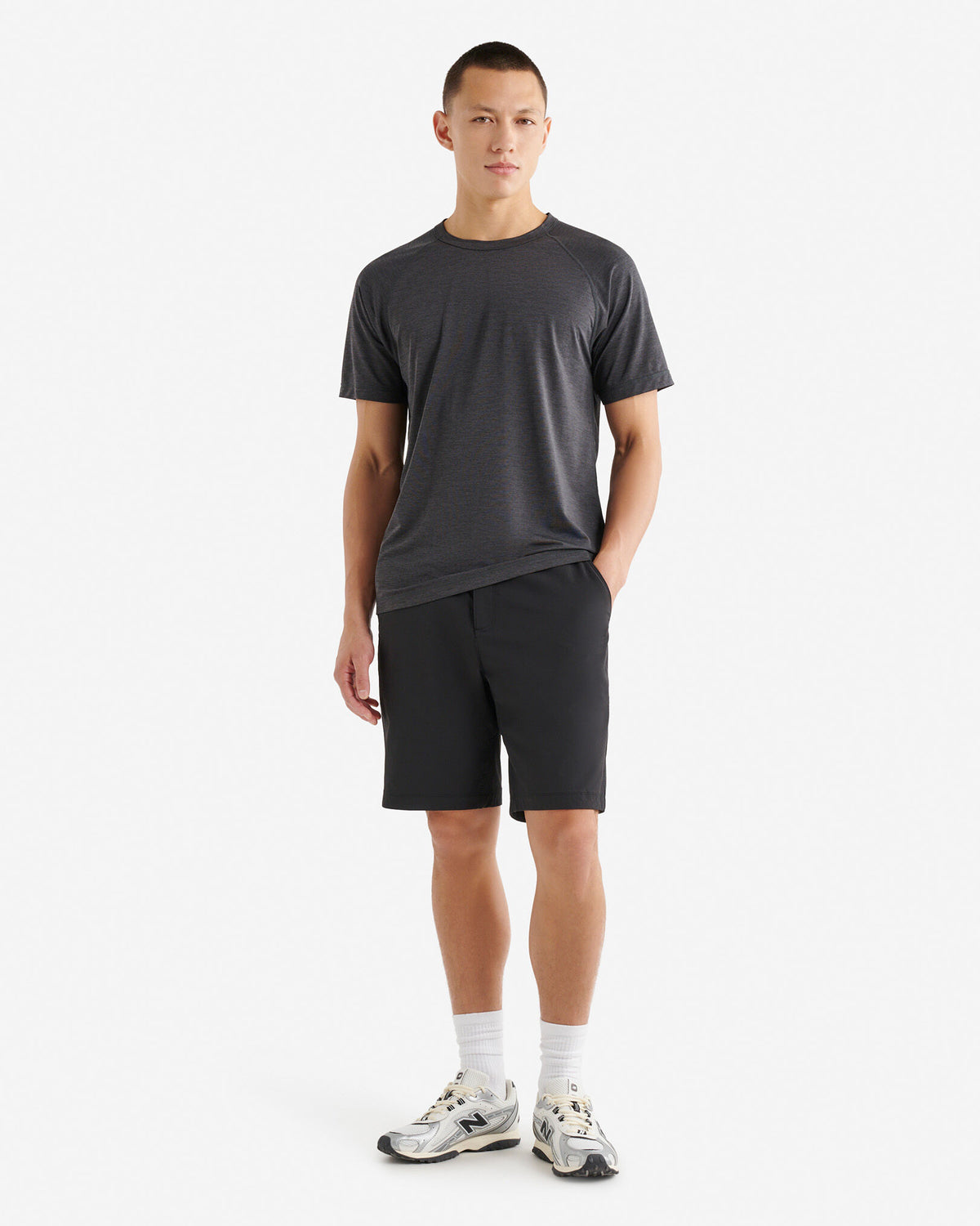 Renew Mesh Short Sleeve Top / BLACK PEPPER