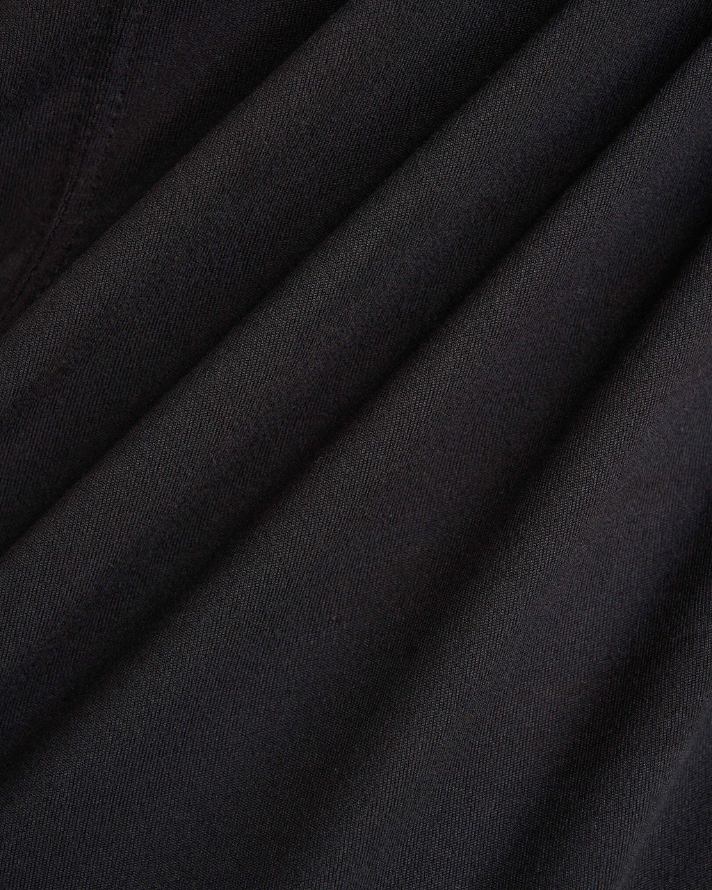 Renew Short Sleeve Top / BLACK