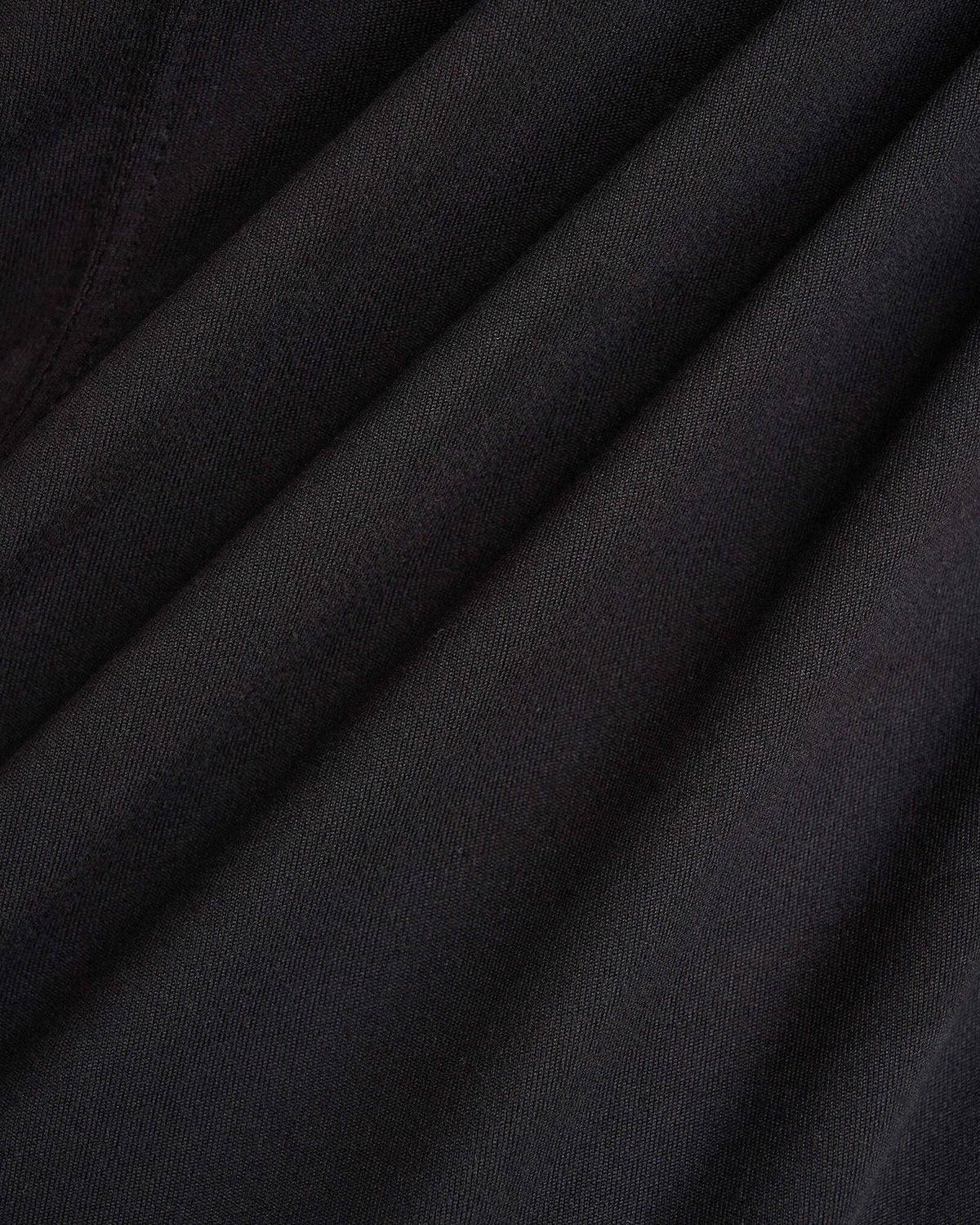 Renew Short Sleeve Top / BLACK