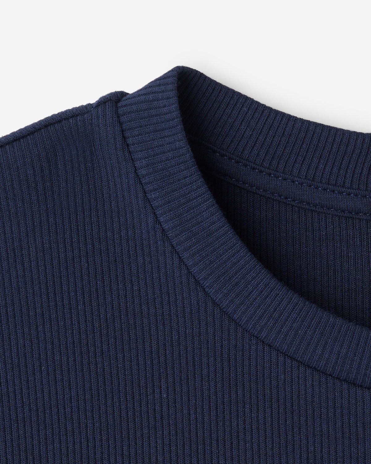 Roam Rib Fitted Short Sleeve Top / NAVY BLAZER