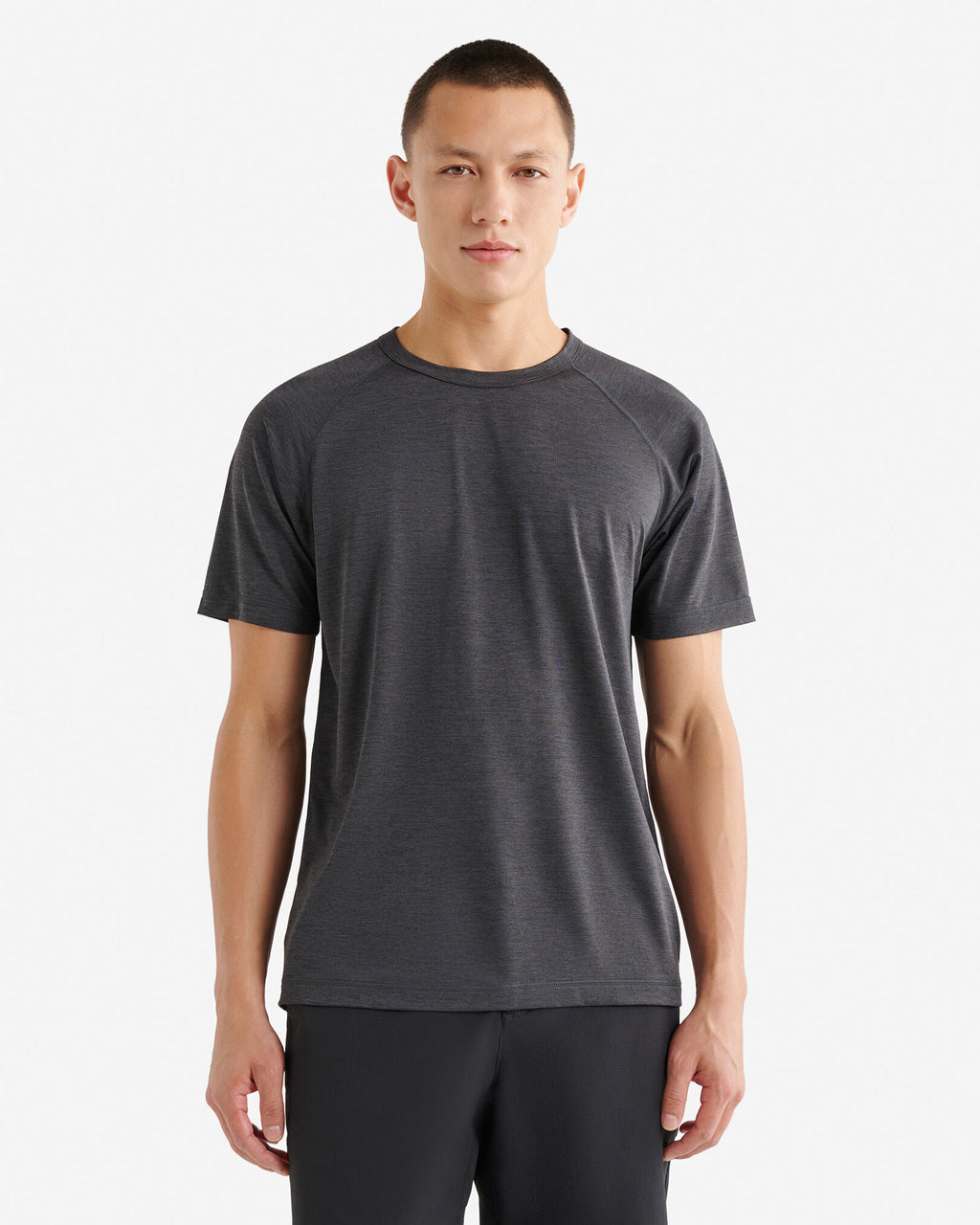 Renew Mesh Short Sleeve Top / BLACK PEPPER