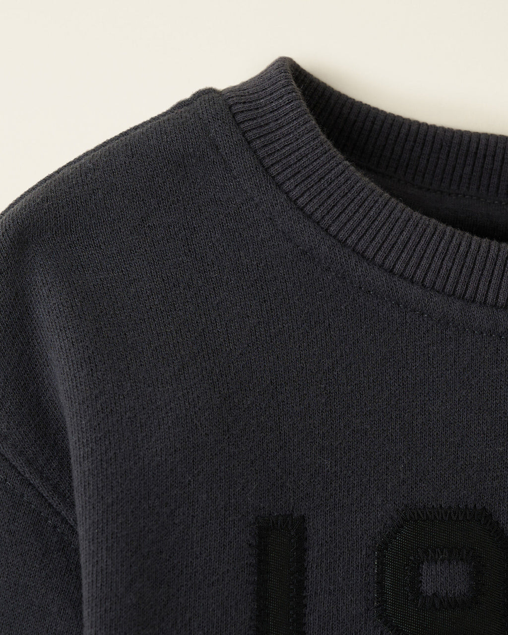 Baby One 1973 Crew Sweatshirt / GRAPHITE