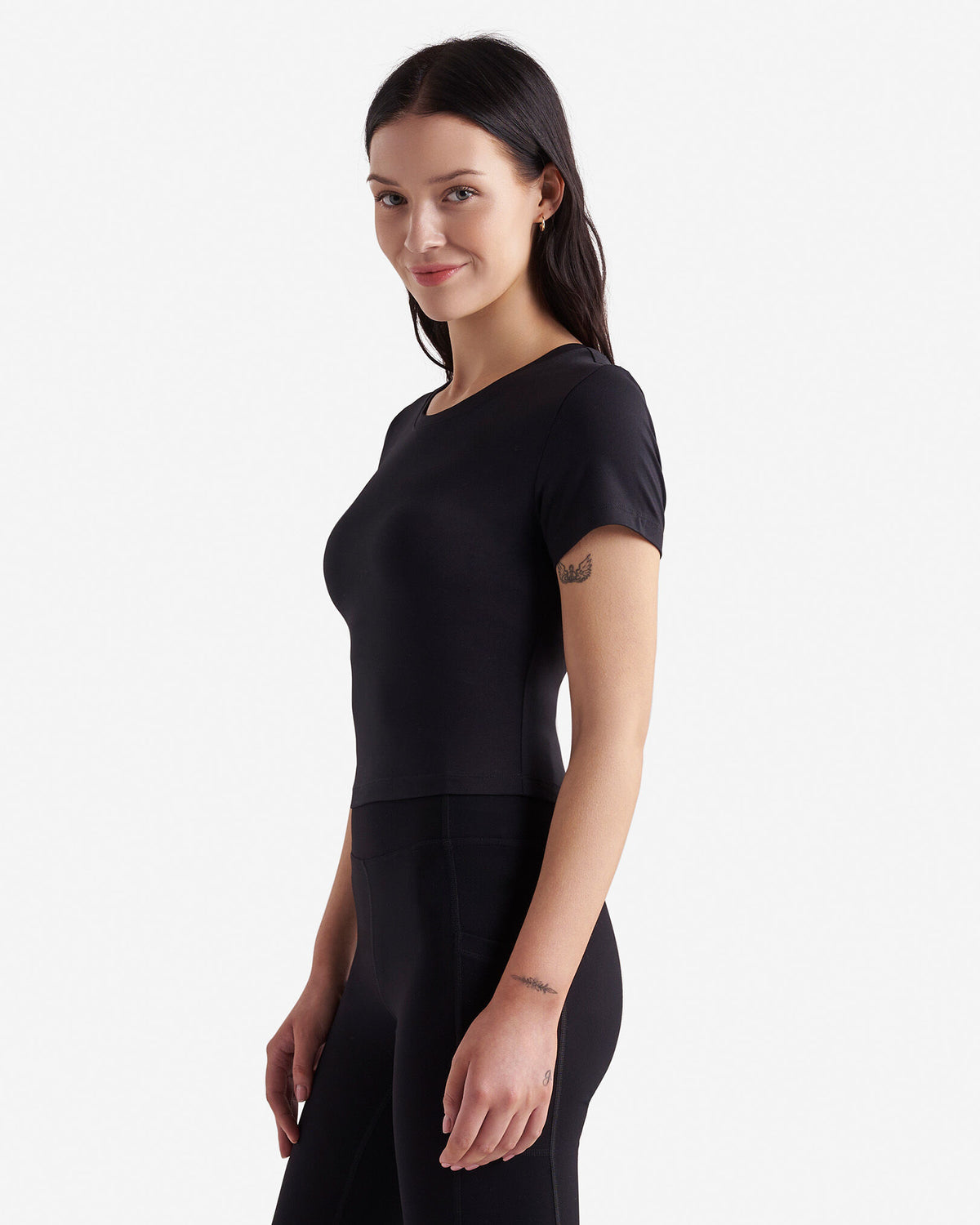 Renew Knit Crop T-Shirt / BLACK